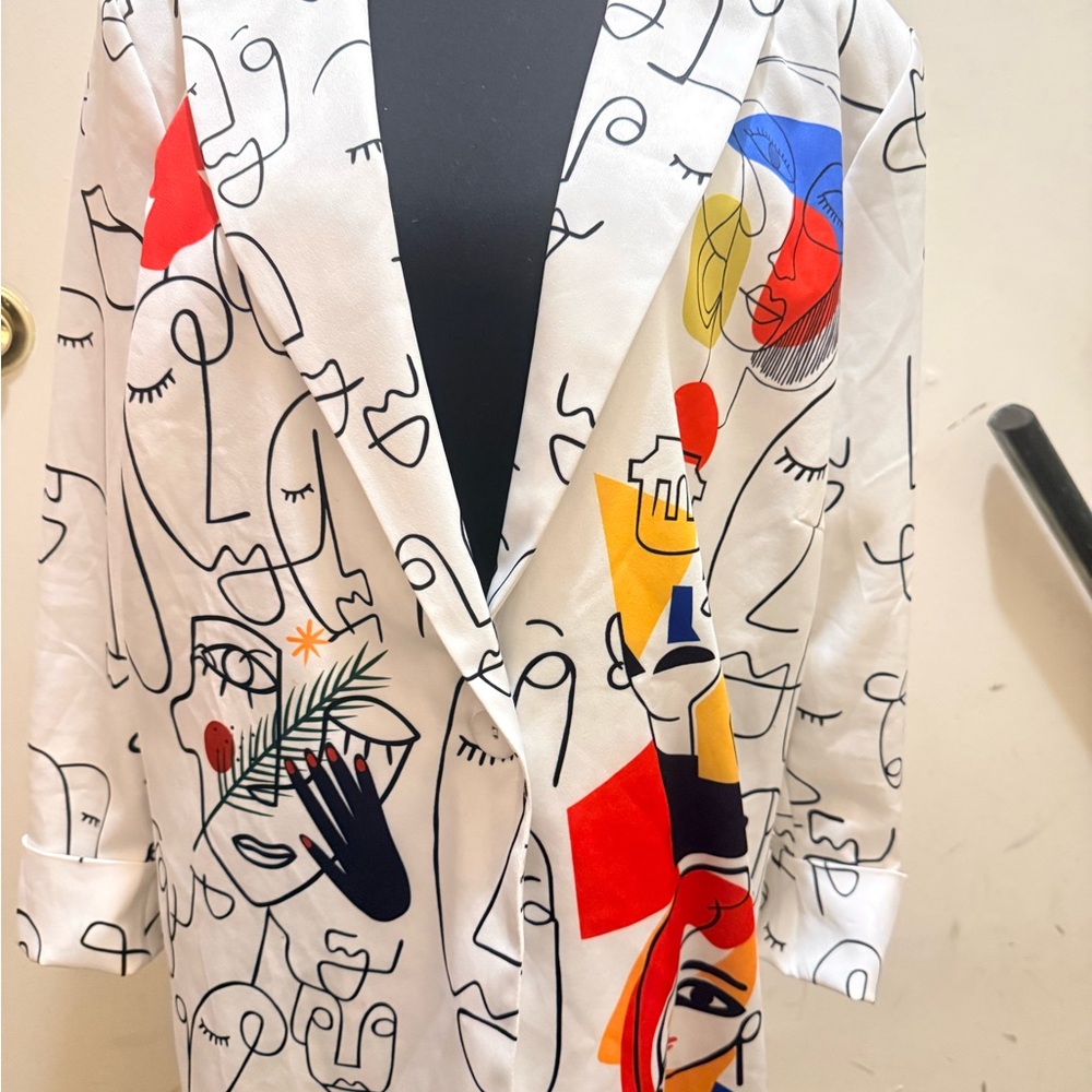 Source Unknown White Abstract Face Print Blazer w… - image 4